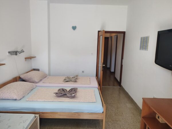 Smokvica – Apartman nagy terasszal
