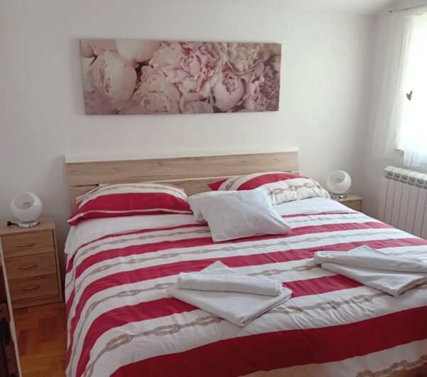 Ivanka apartmanház 4+1 hálós